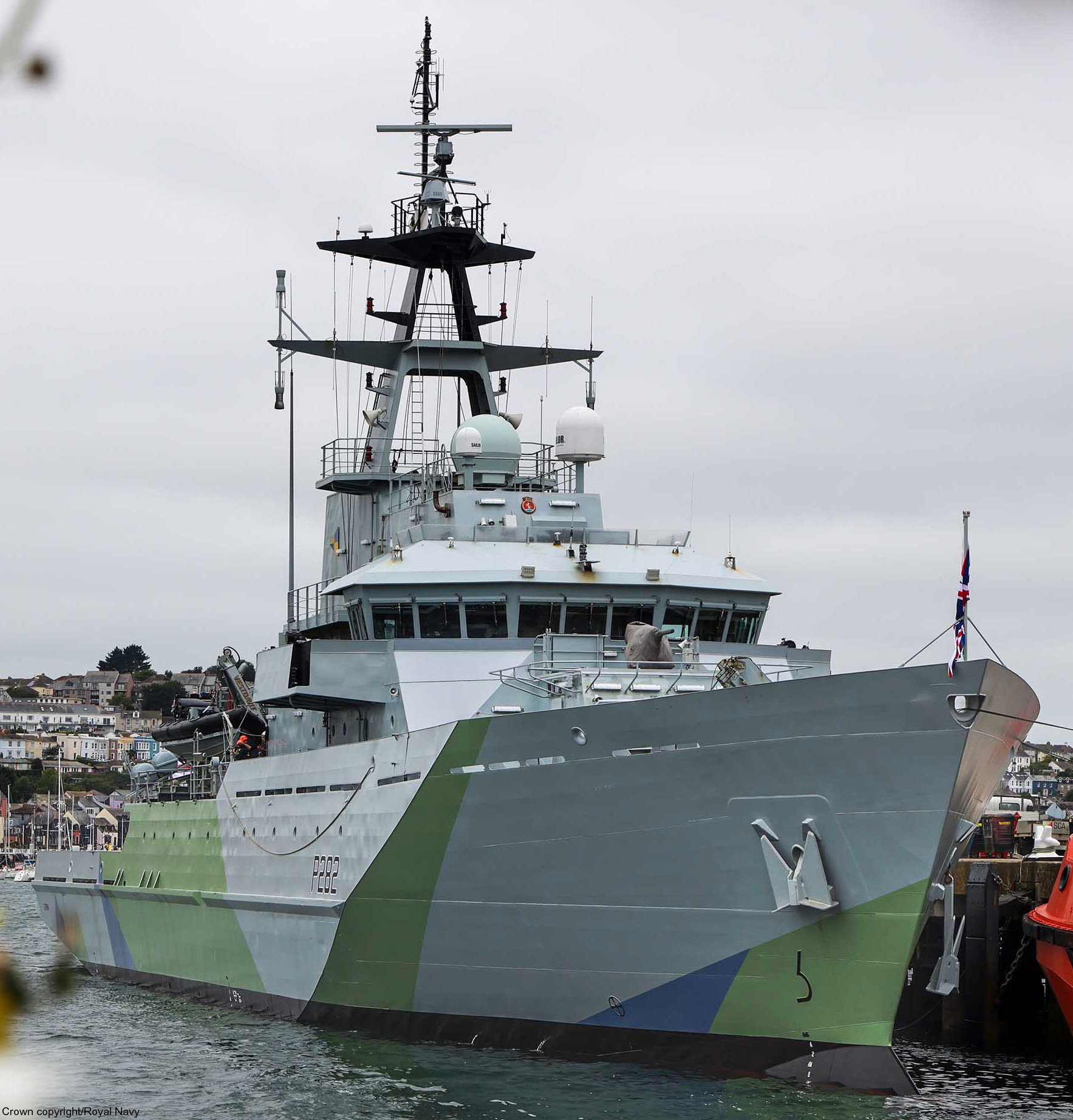 p282 hms severn river class offshore patrol vessel opv royal navy 21