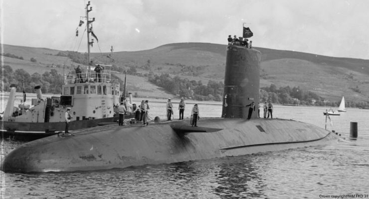 churchill class attack submarine ssn hunter killer fleet royal navy 03c