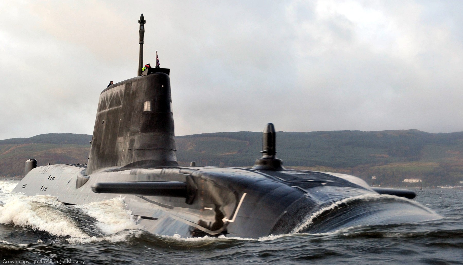 s119 hms astute s-119 attack submarine ssn hunter killer royal navy 13