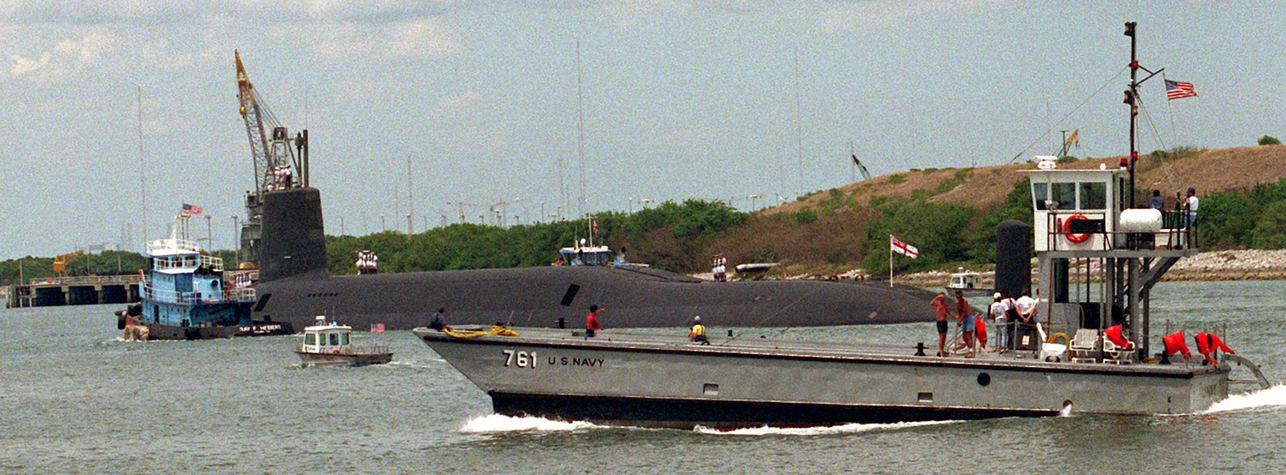 s28 hms vanguard ssbn ballistic missile submarine royal navy 06