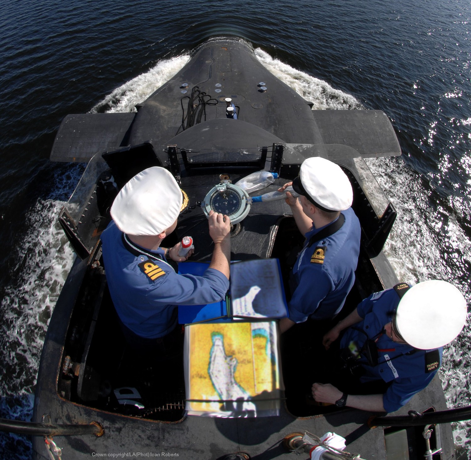 s28 hms vanguard ssbn ballistic missile submarine royal navy 08