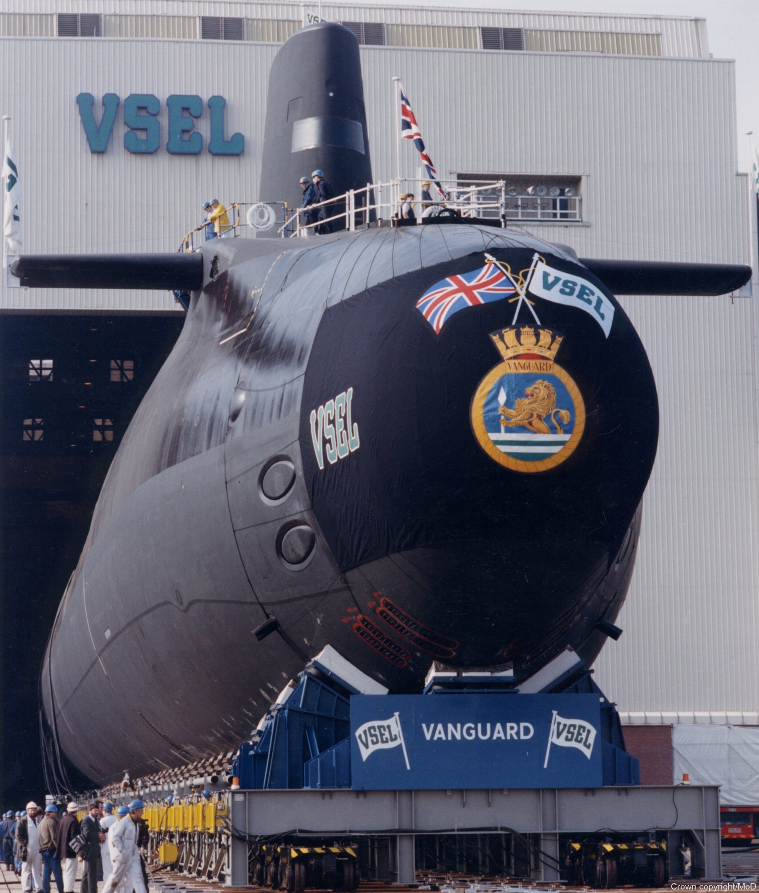 s28 hms vanguard ssbn ballistic missile submarine royal navy 19
