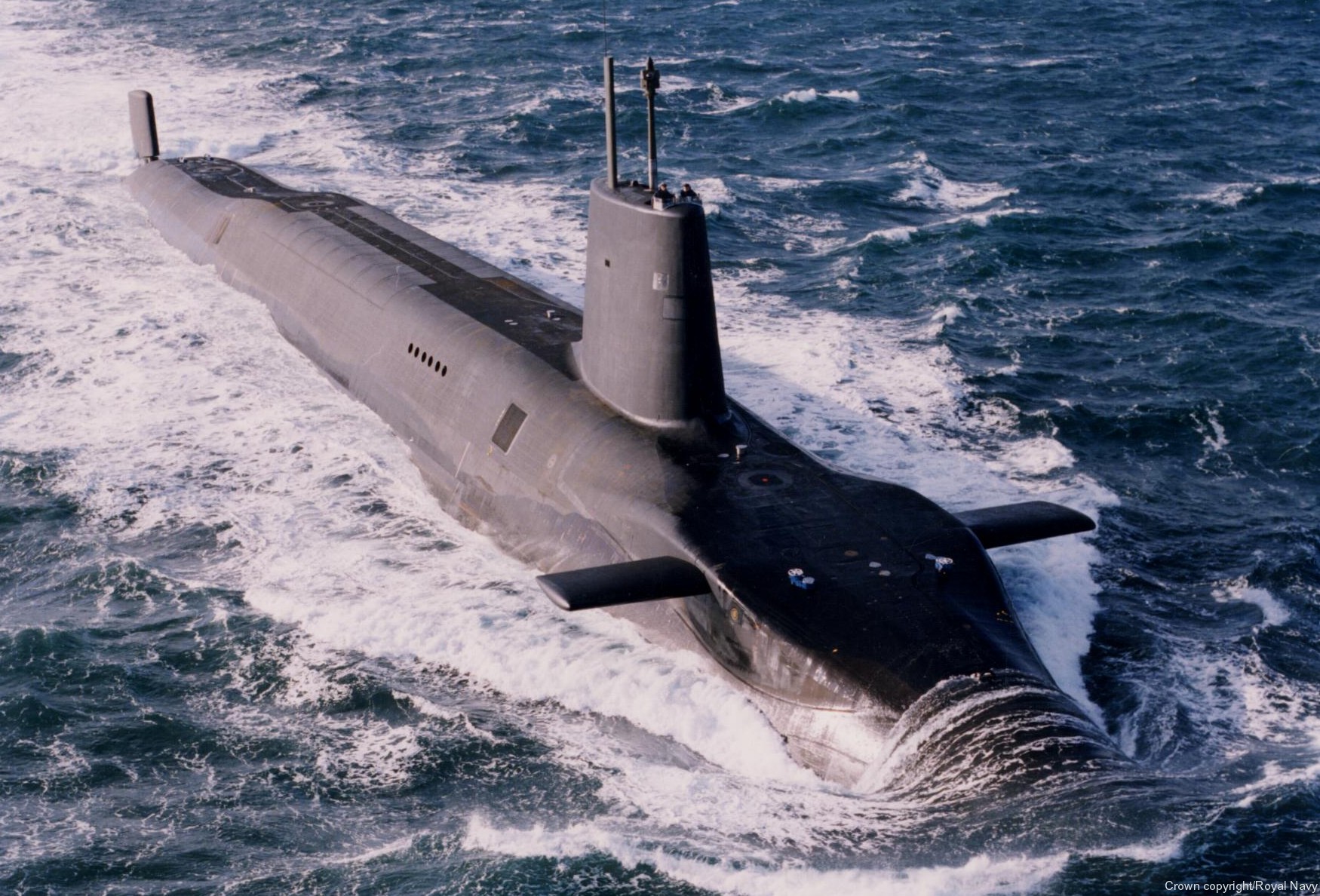s28 hms vanguard ssbn ballistic missile submarine royal navy 21