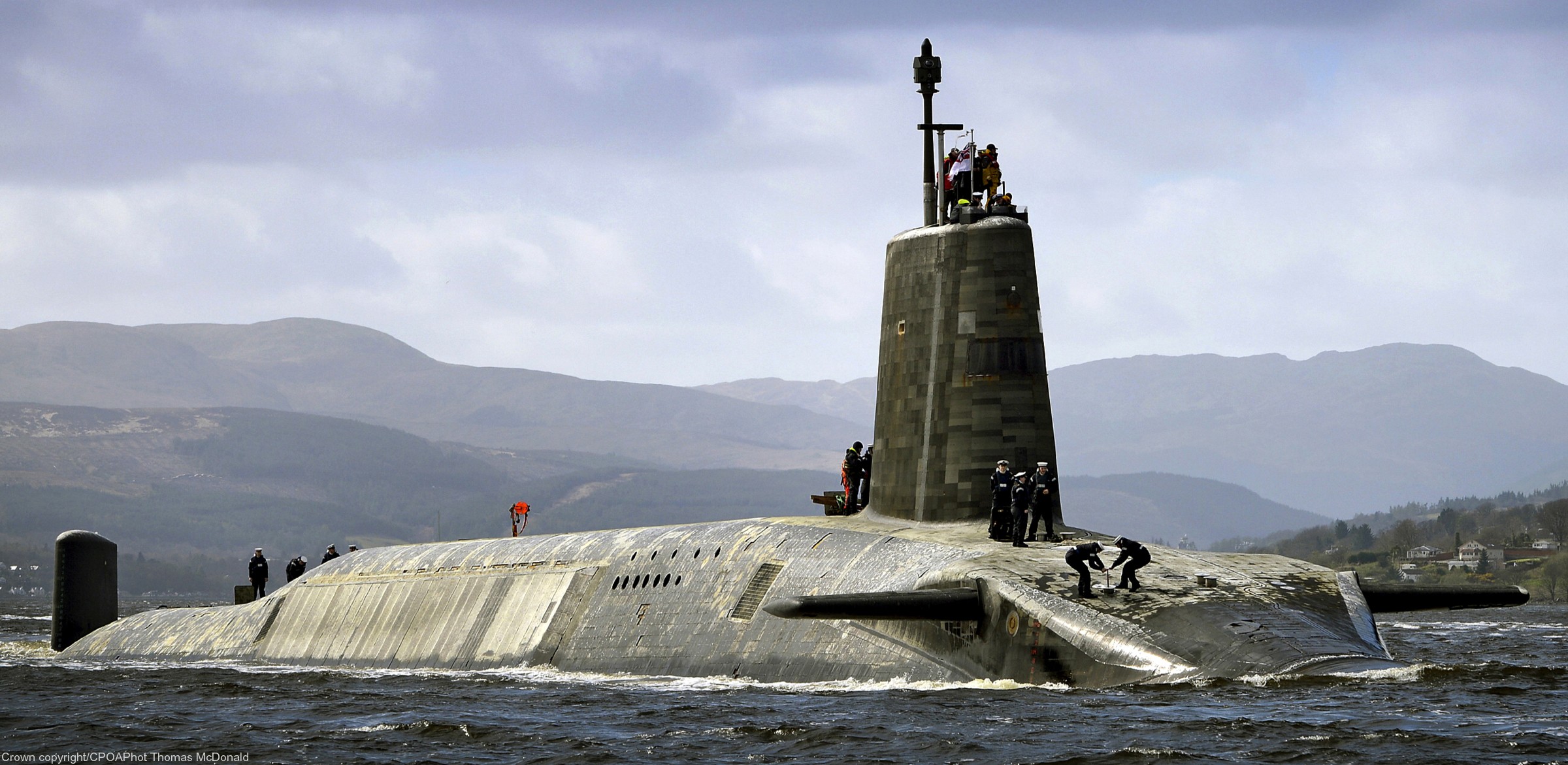 hms vigilant S 30 vanguard class ballistic misile submarine ssbn royal navy