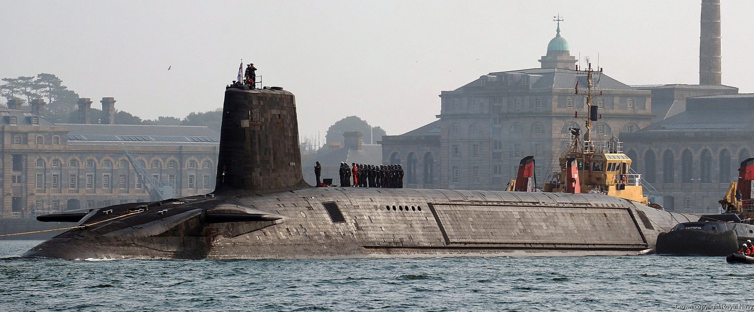 s31 hms vengeance vanguard class ballistic missile submarine ssbn trident slbm royal navy 11