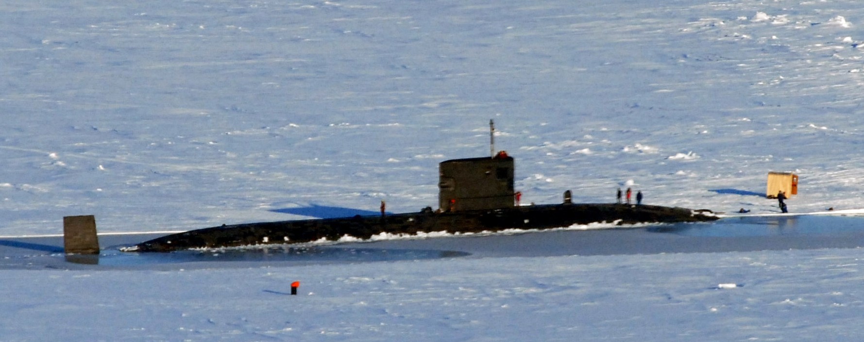 hms tireless s-88 trafalgar class attack submarine royal navy 03