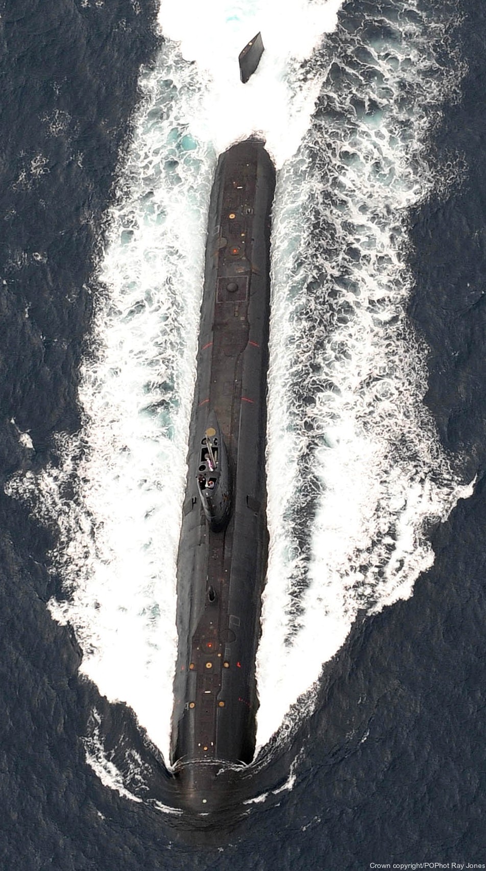 s90 hms torbay trafalgar class attack submarine hunter killer royal navy 03