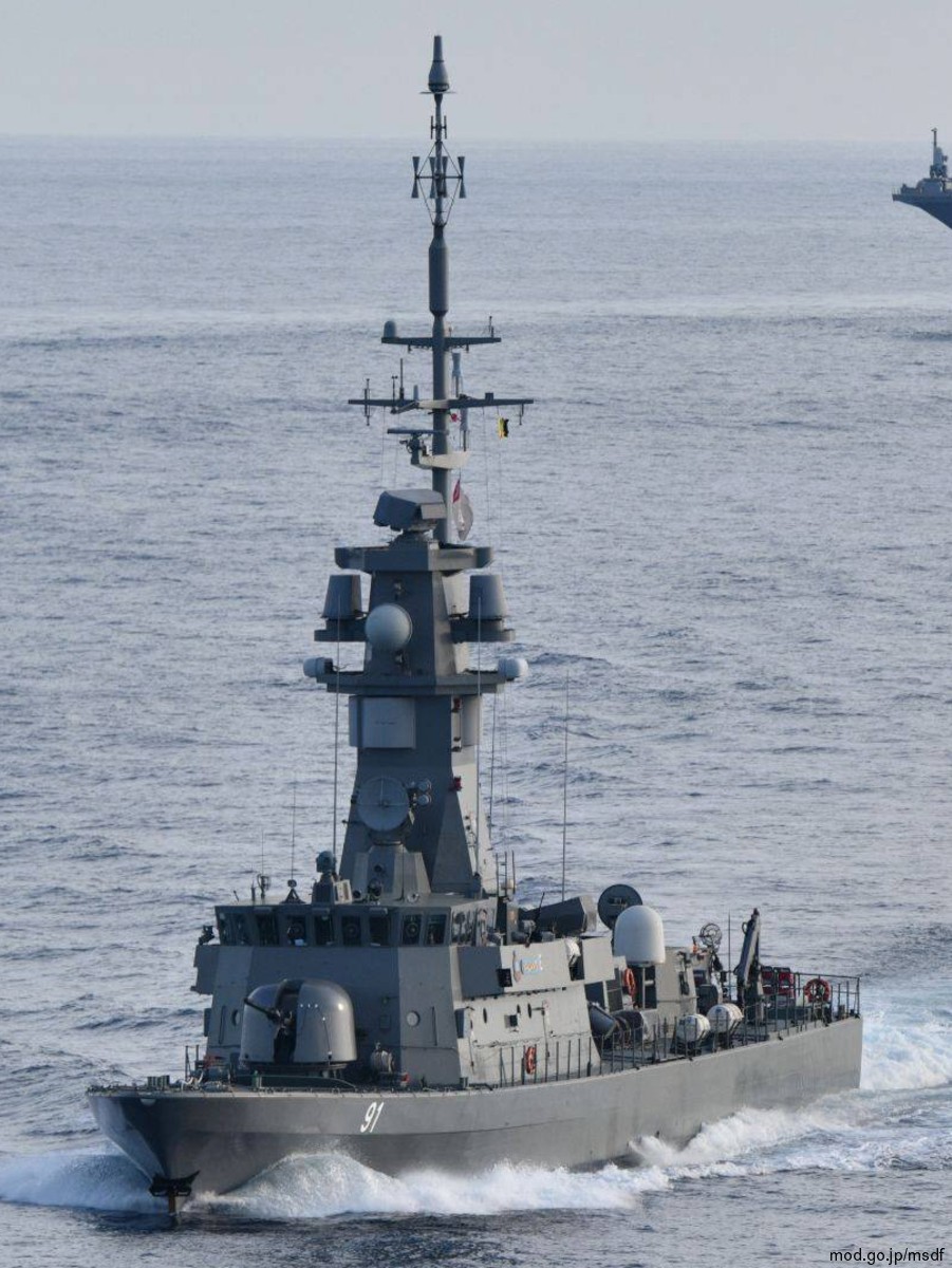 91 rss valiant victory class missile corvette republic singapore navy 05