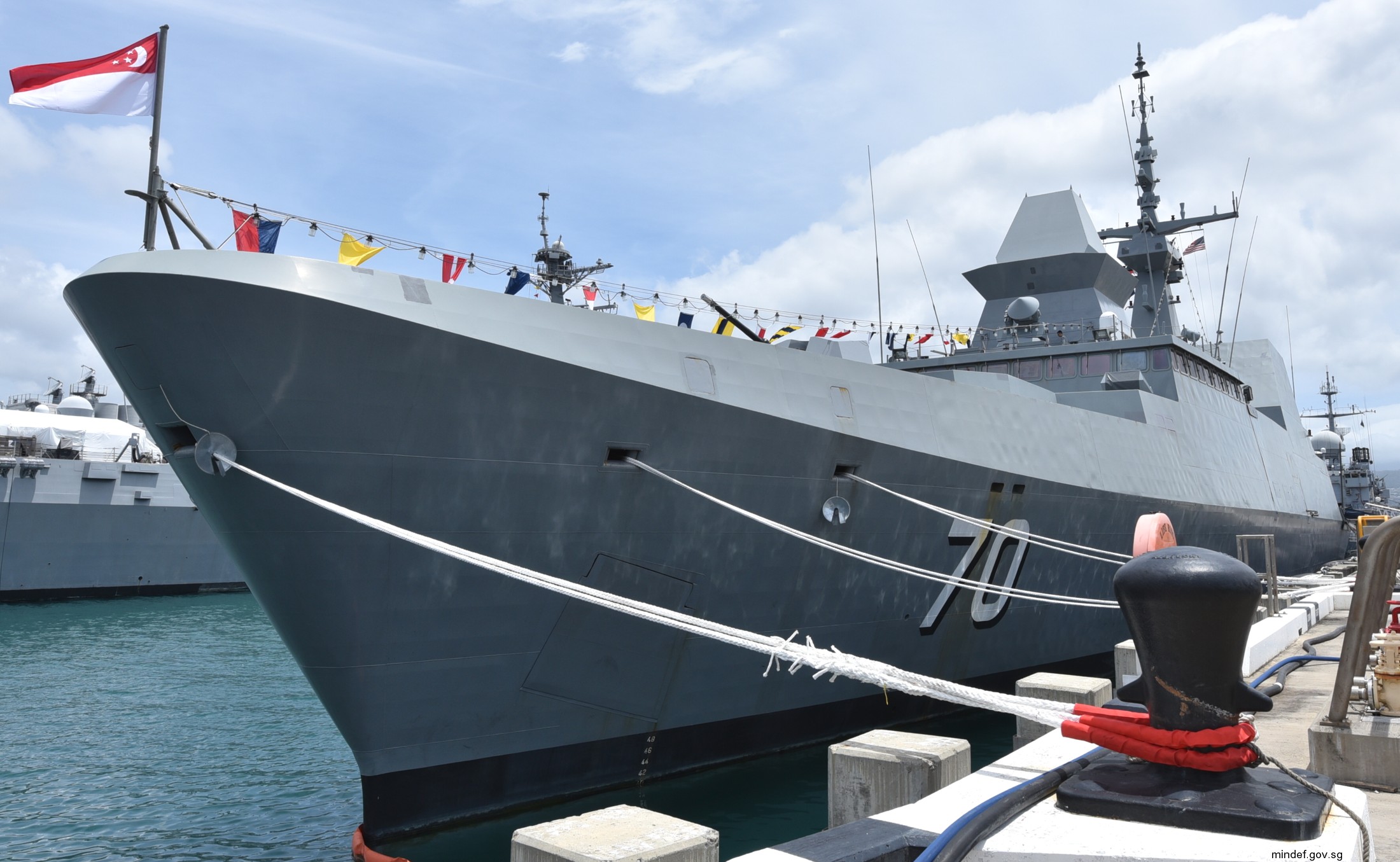 70 rss steadfast formidable class multi-mission missile frigate ffg republic singapore navy 03