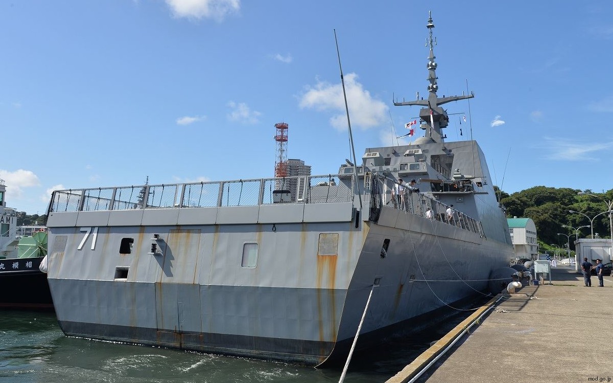71 rss tenacious formidable class multi-mission missile frigate ffg republic singapore navy 13