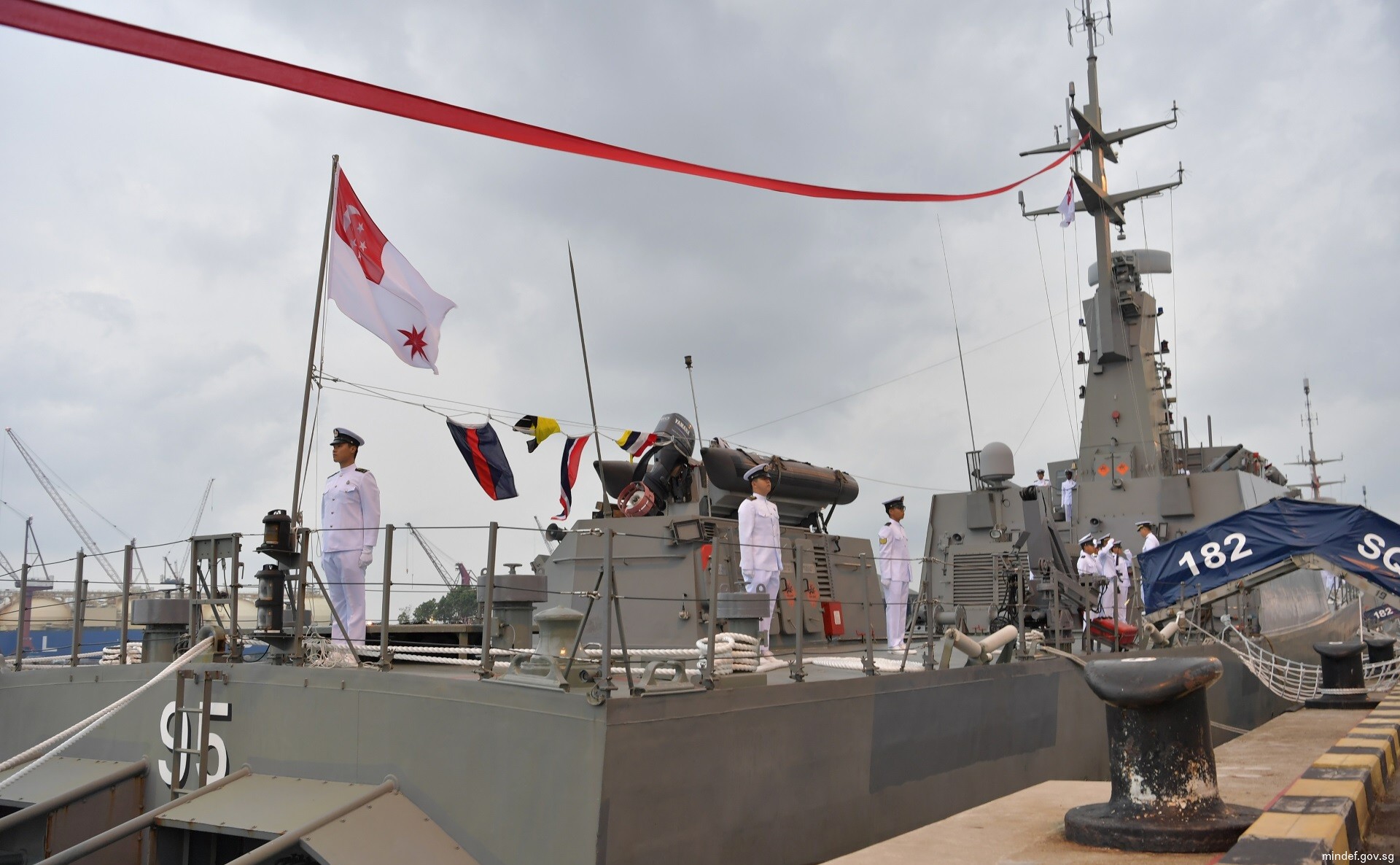 95 rss brave fearless class patrol vessel republic singapore navy 13