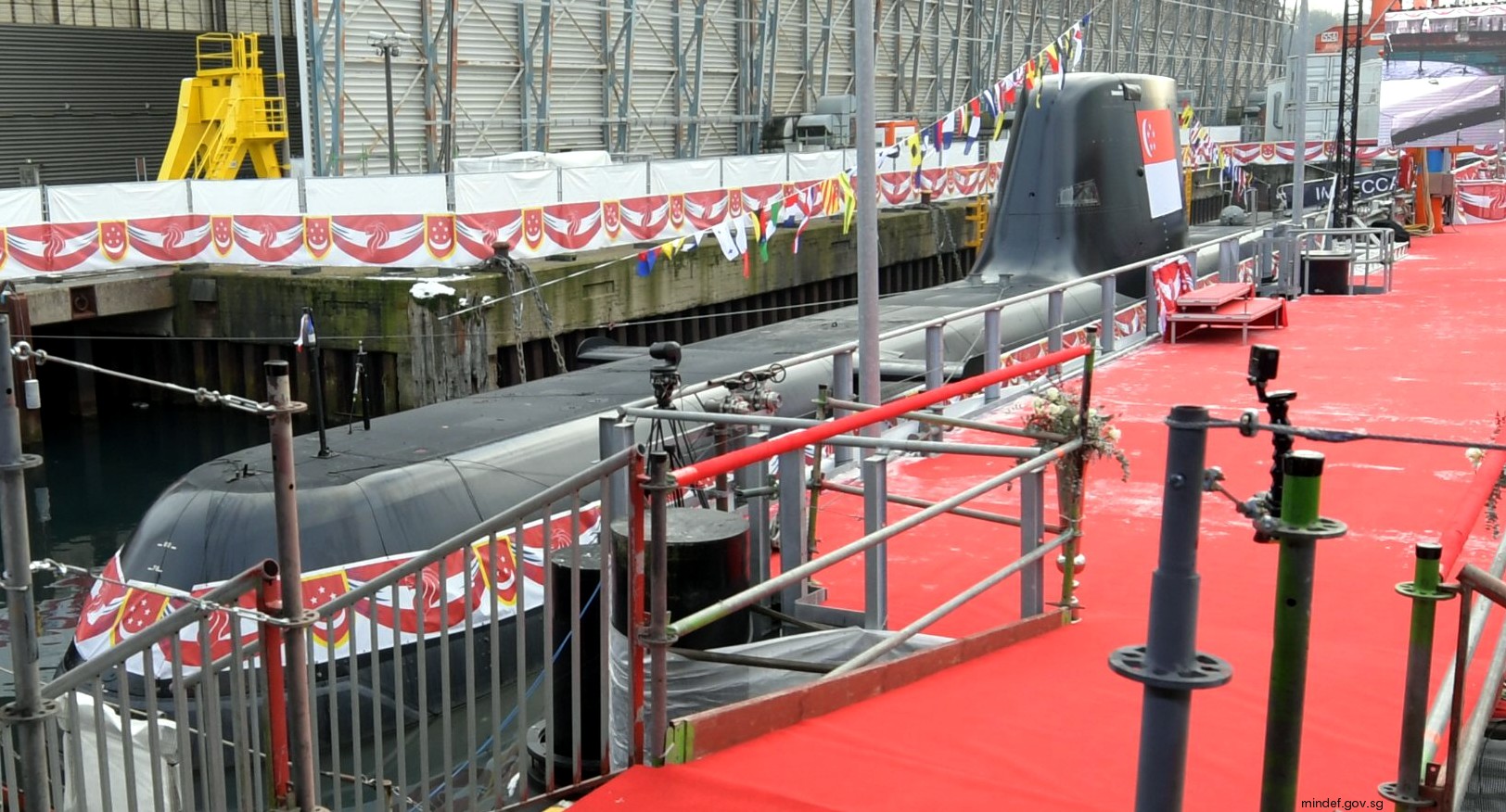 invincible class type 218sg attack submarine ssk aip republic singapore navy tkms rss impeccable illustrious inimitable 08