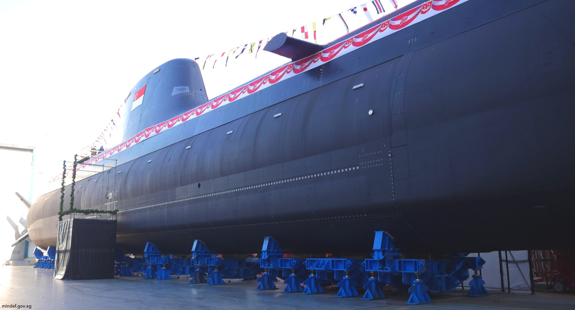 invincible class type 218sg attack submarine ssk aip republic singapore navy tkms rss impeccable illustrious inimitable 13