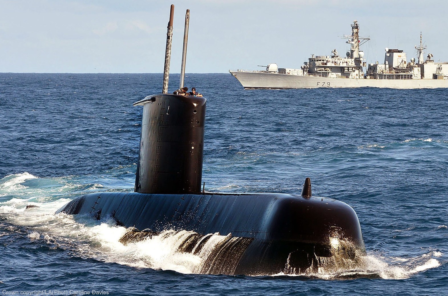 south african navy submarine heroine class 209-1400