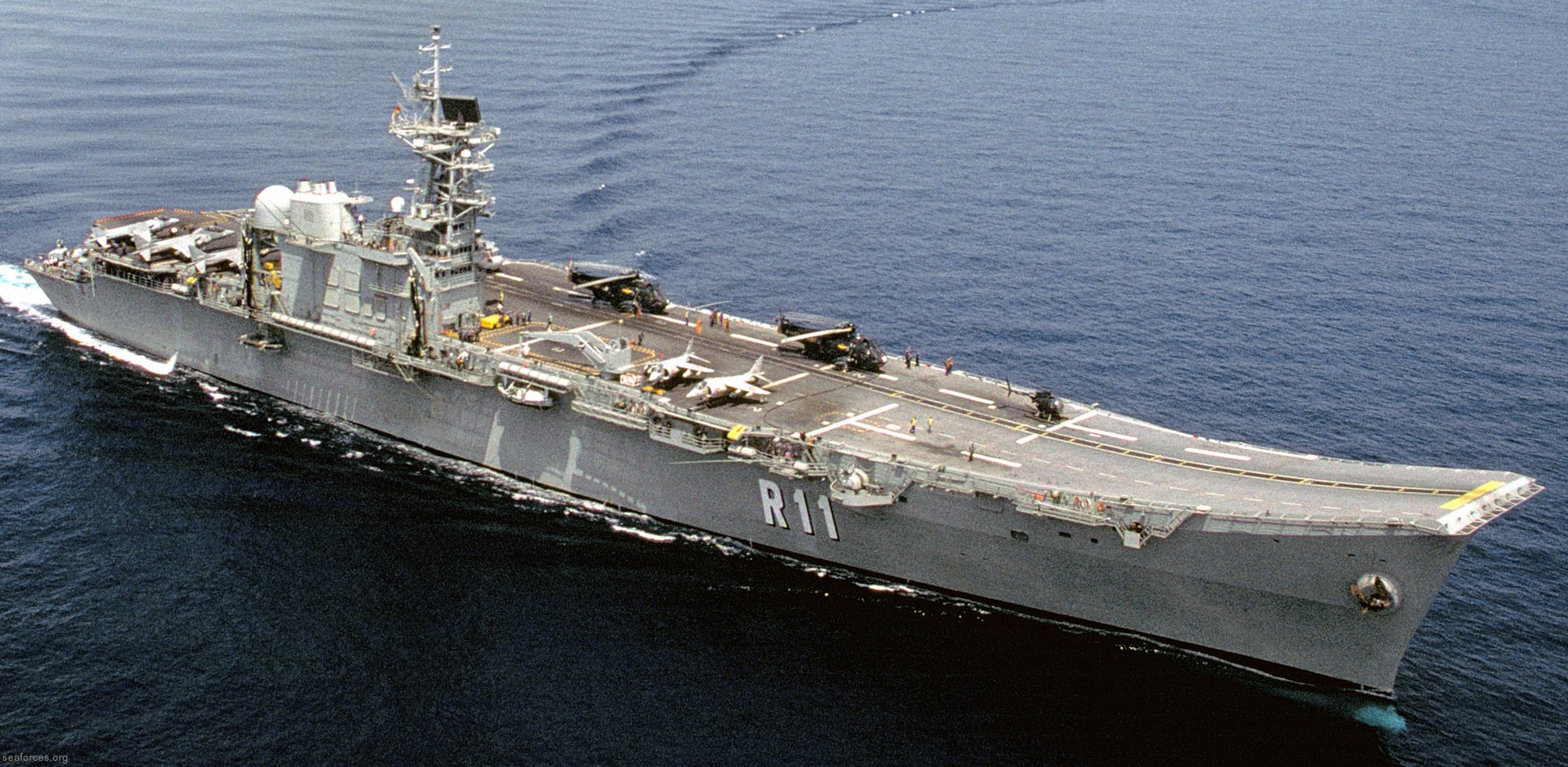 r-11 sps principe de asturias aircraft carrier vstol spanish navy 02x