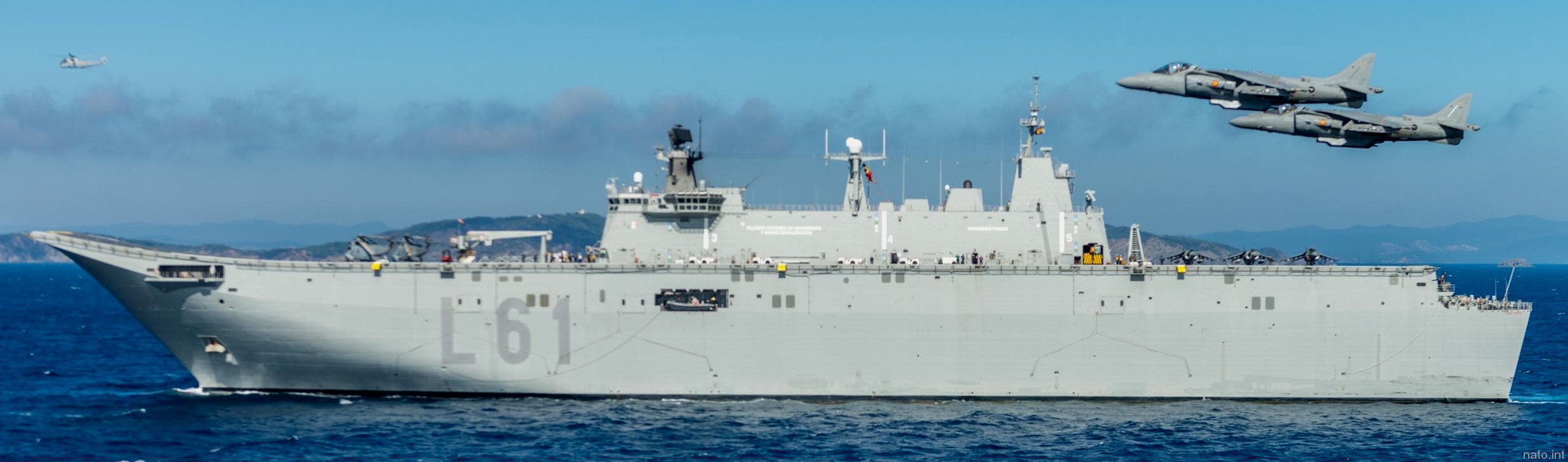 l-61 sps juan carlos i amphibious ship aircraft carrier spanish navy armada espanola 04