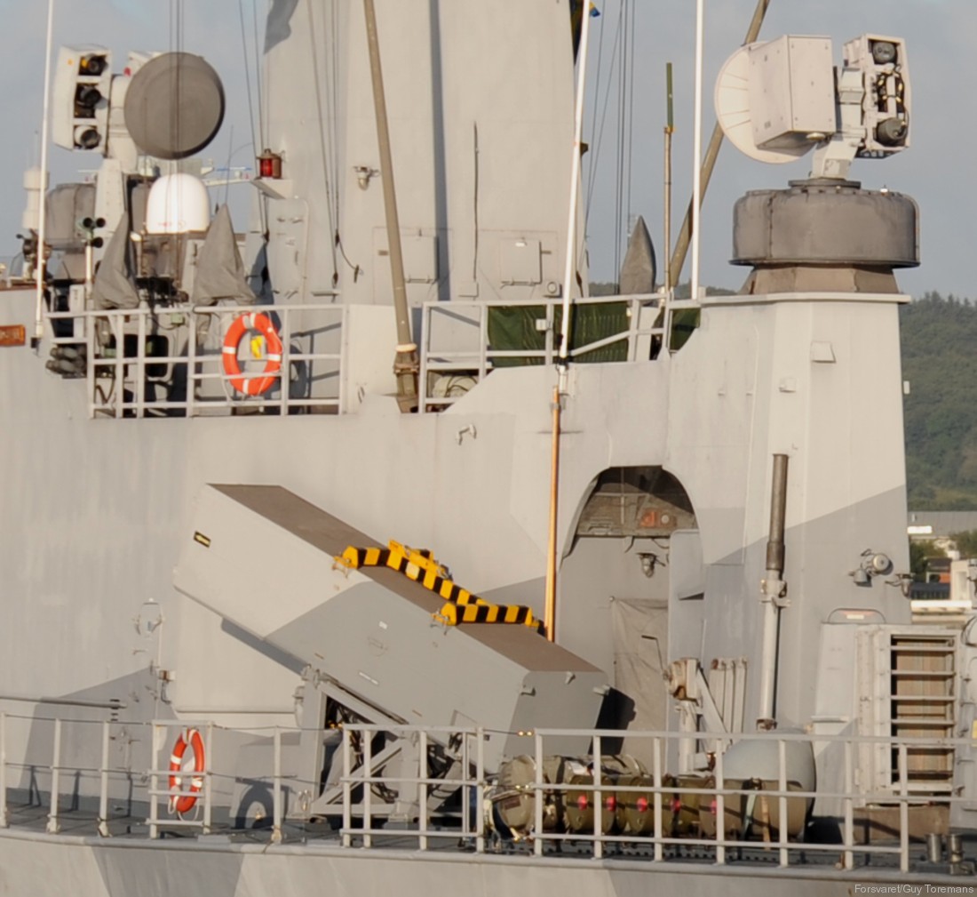 göteborg class corvette royal swedish navy svenska marinen försvarsmakten armament rbs-15 ssm missile mk.2 fire control radar saab 05b