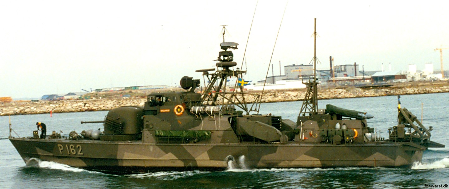 hugin class fast attack missile patrol boat craft swedish navy svenska marinen försvarsmakten robotsystem 12 agm-119 penguin p162 spejaren 03