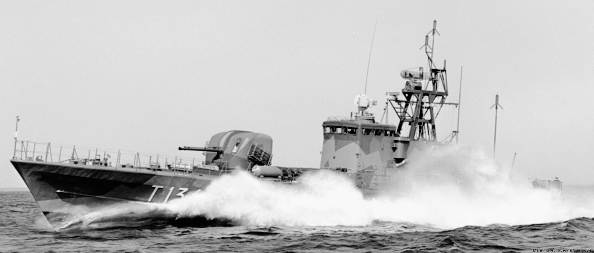 t134 varberg hswms hms norrköping class fast attack craft torpedo missile patrol boat swedish navy svenska marinen 05