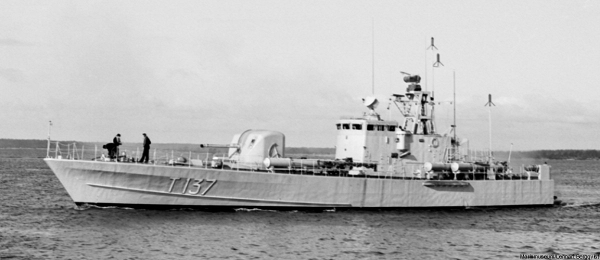 t137 umea hswms hms norrköping class fast attack craft torpedo missile patrol boat swedish navy svenska marinen 02