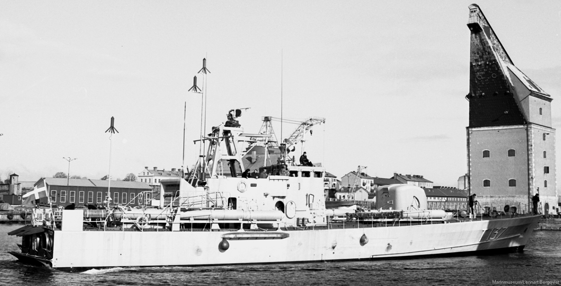 t137 umea hswms hms norrköping class fast attack craft torpedo missile patrol boat swedish navy svenska marinen 03