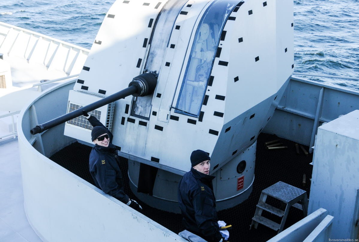 p04 hswms carlskrona hms ocean patrol vessel opv swedish navy svenska marinen försvarsmakten 05 bofors 40/l70 gun