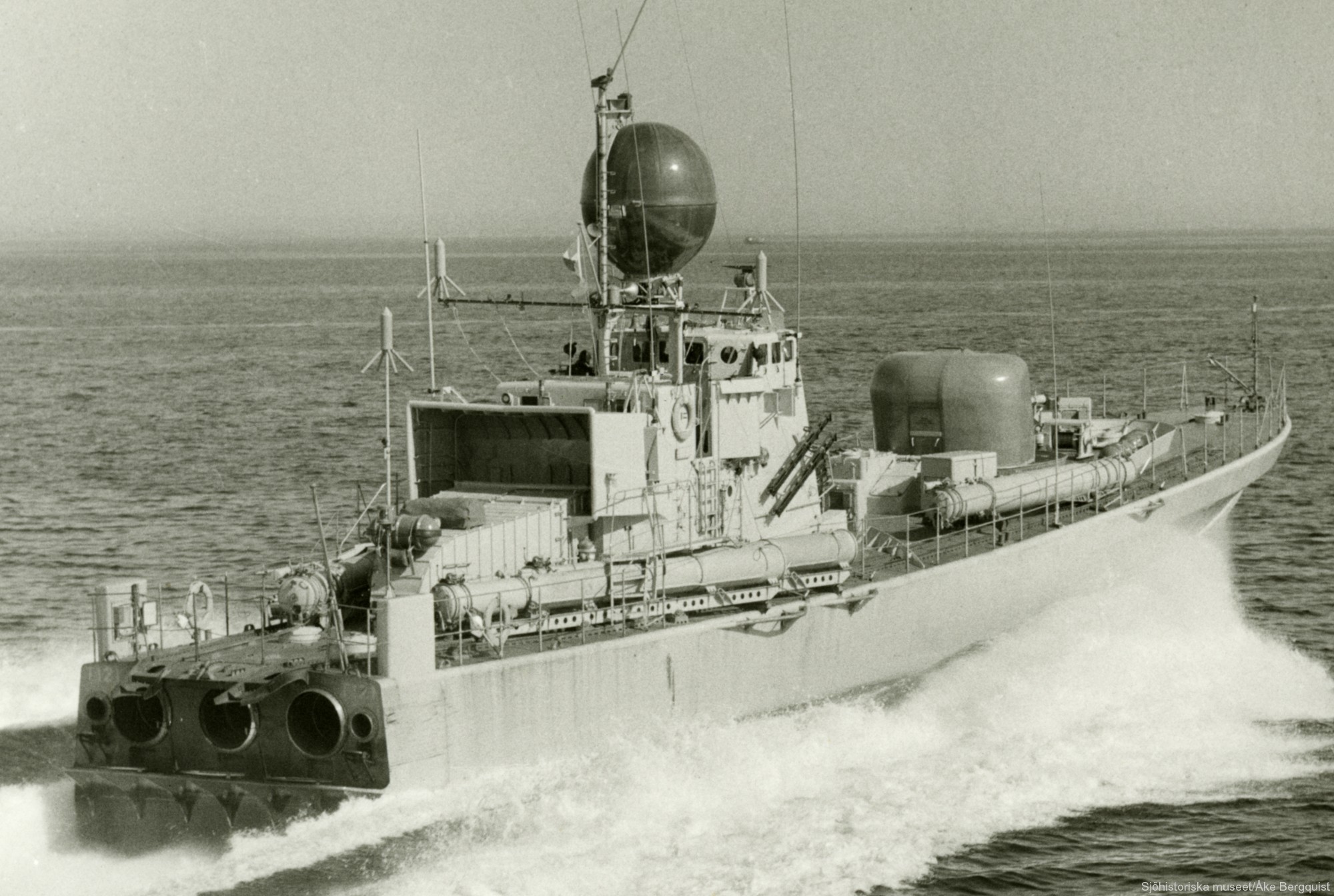 t121 spica hswms hms class fast attack craft torpedo boat vessel swedish navy svenska marinen 06