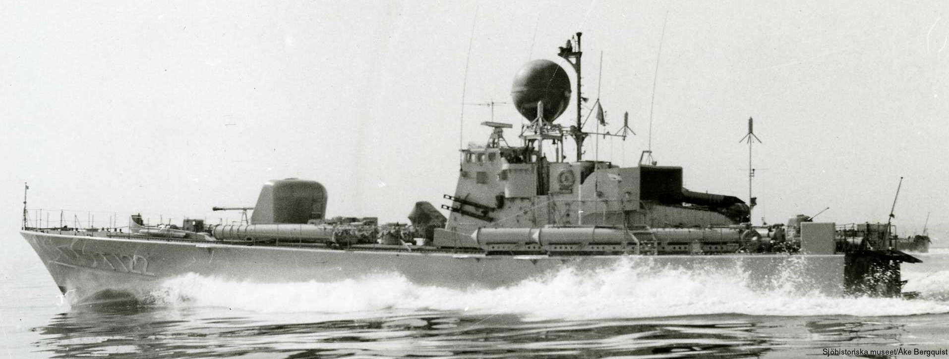 t122 sirius hswms hms spica class fast attack craft torpedo boat vessel swedish navy svenska marinen 04