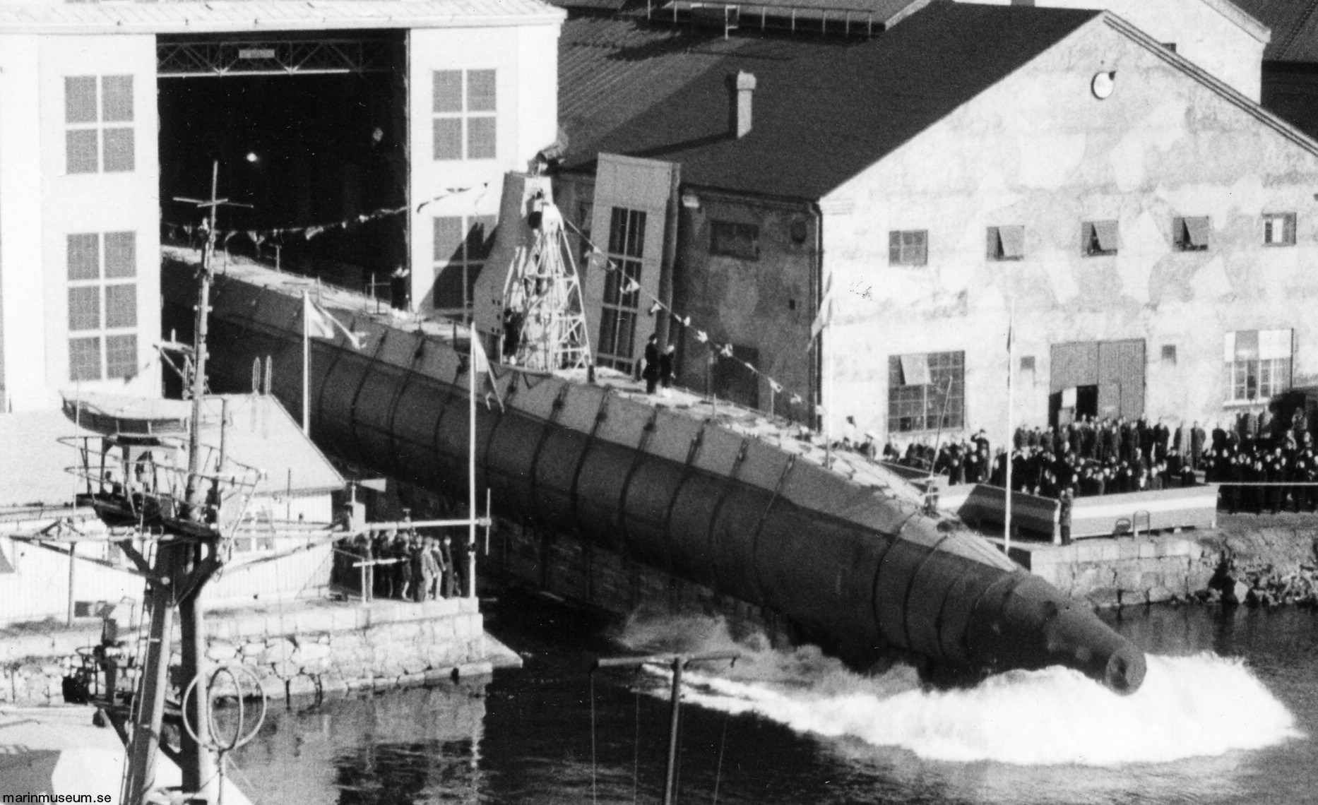 hms hswms delfinen draken a12 class attack submarine ubåt swedish navy svenska marinen försvarsmakten 02