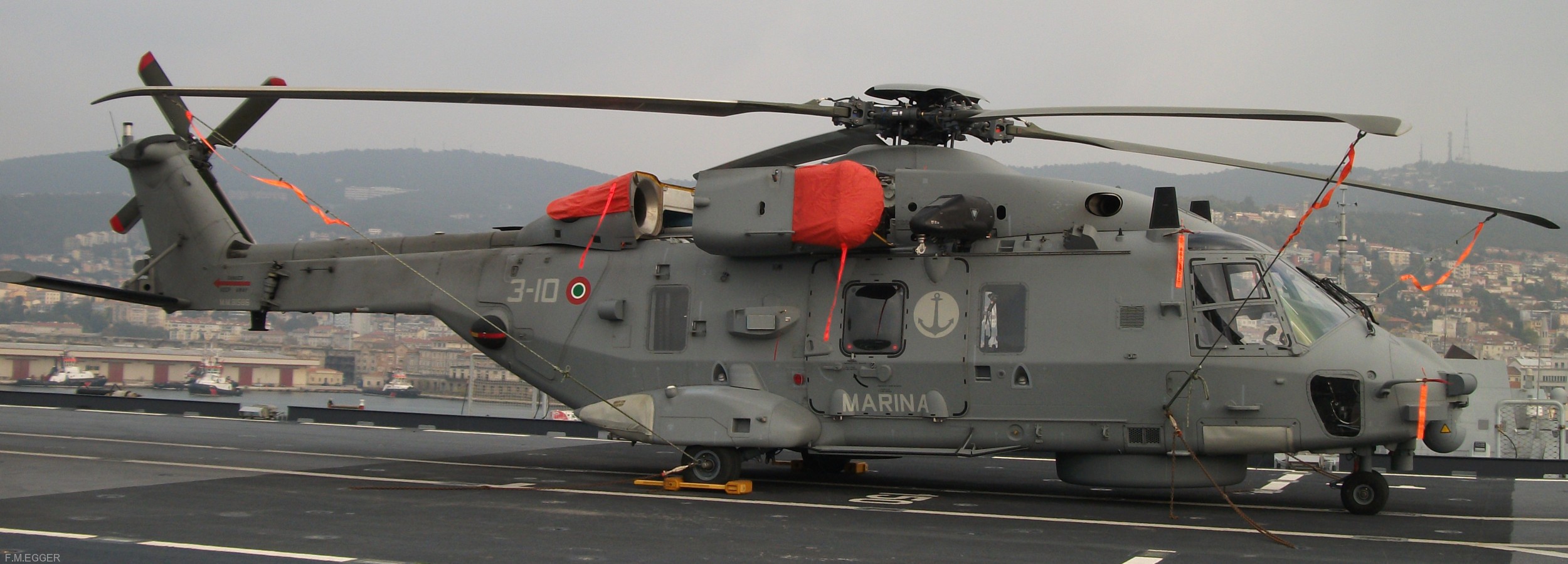 c-550 cavour aircraft carrier italian navy marina militare 60 sh-90a nh90nfh helicopter
