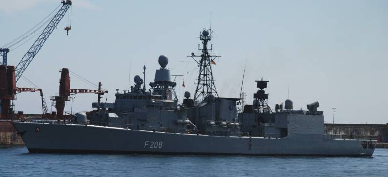fgs niedersachsen f 208 frigate snmg-2 german navy