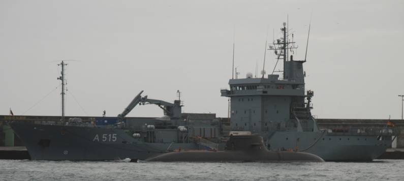 fgs u-32 s-182 german navy type 212a class submarine ponta delgada azores