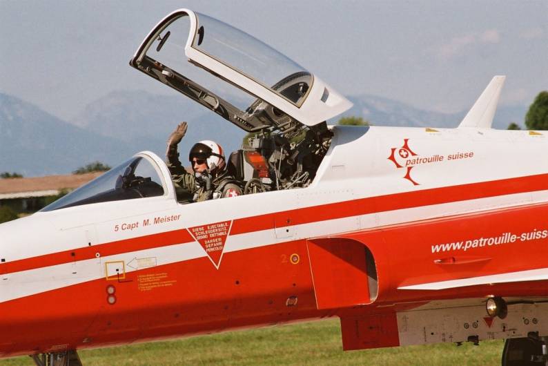 Patrouille Suisse - Captain Meister