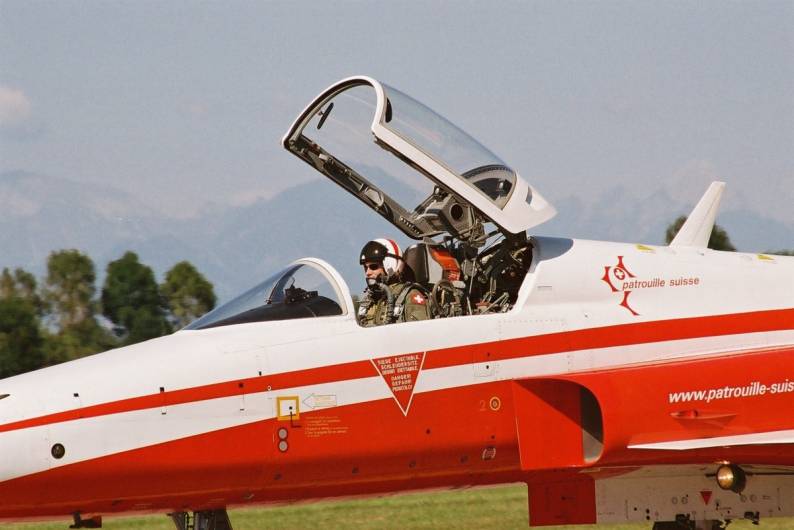 Patrouille Suisse - F-5 Tiger II