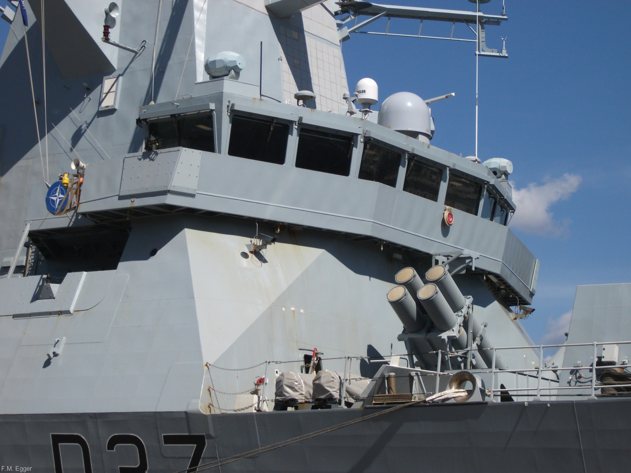 hms duncan d-37 type 45 daring class guided missile destroyer royal navy nato snmg-2 trieste 24