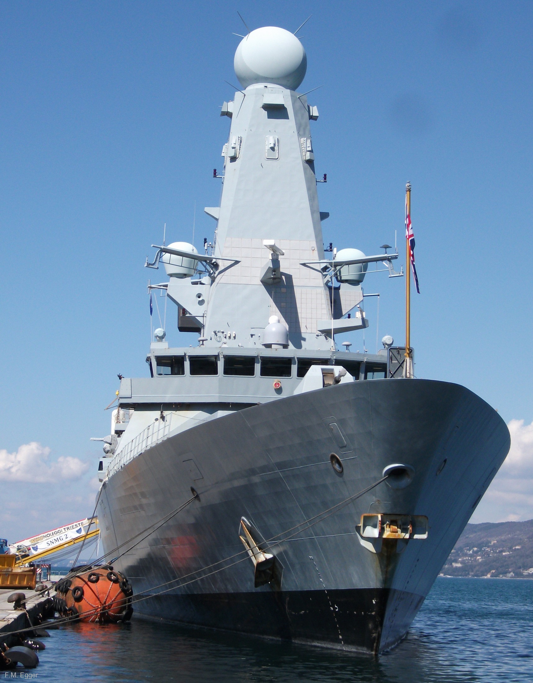 hms duncan d-37 destroyer royal navy nato snmg-2 trieste 34