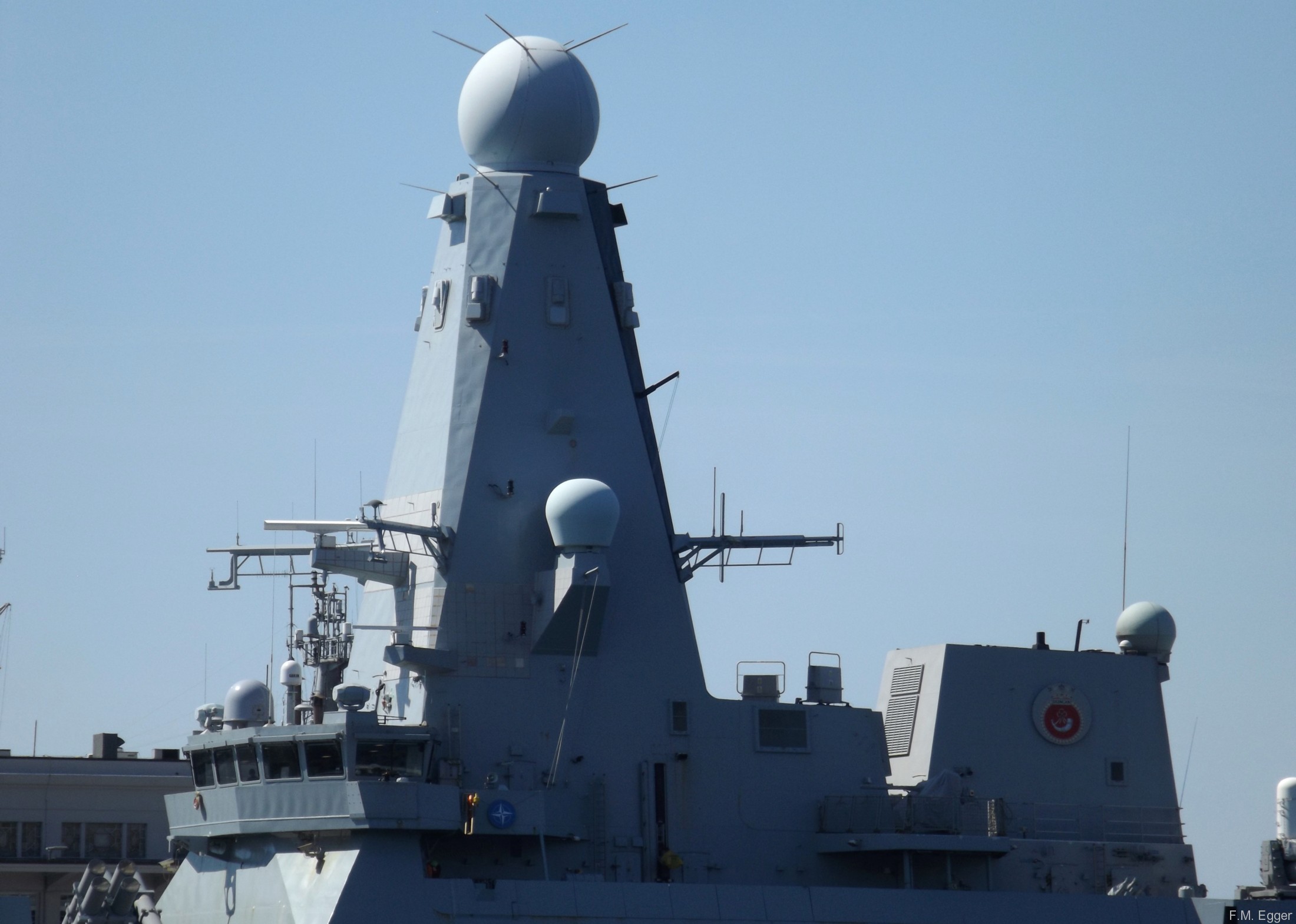 hms duncan d-37 destroyer royal navy nato snmg-2 trieste 39