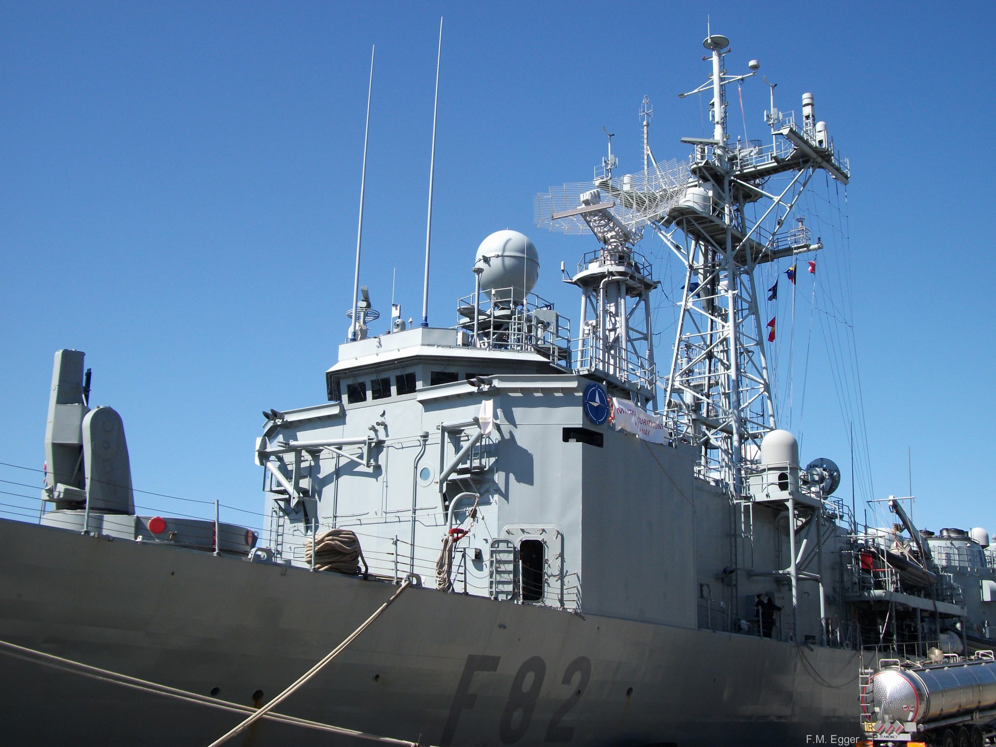 esps victoria f-82 santa maria class frigate ffg spanish navy nato snmg-2 trieste 11