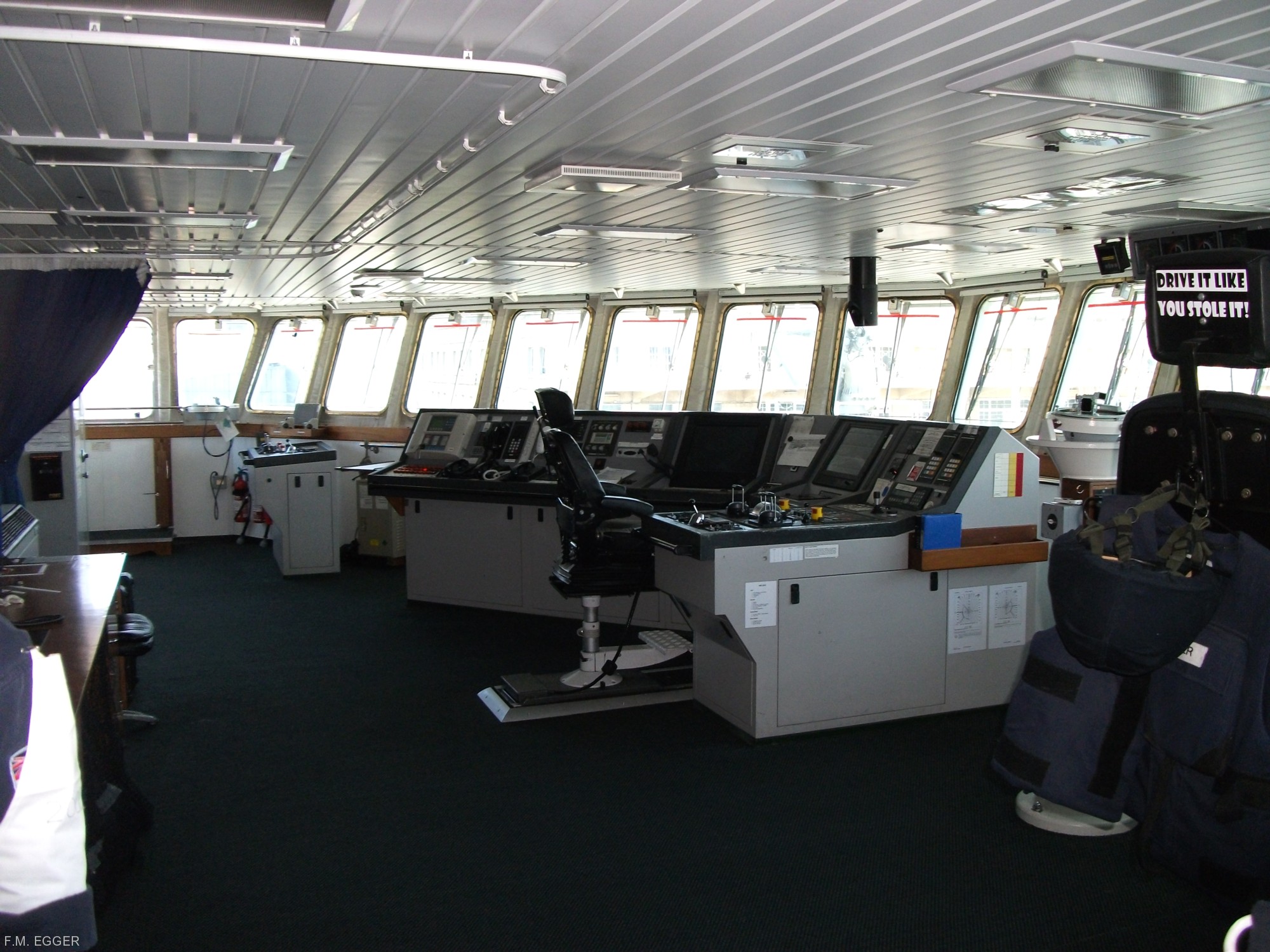 hms enterprise h-88 hydrographic oceanographic survey vessel royal navy nato snmcmg-2 trieste 16 drive it like you stole it