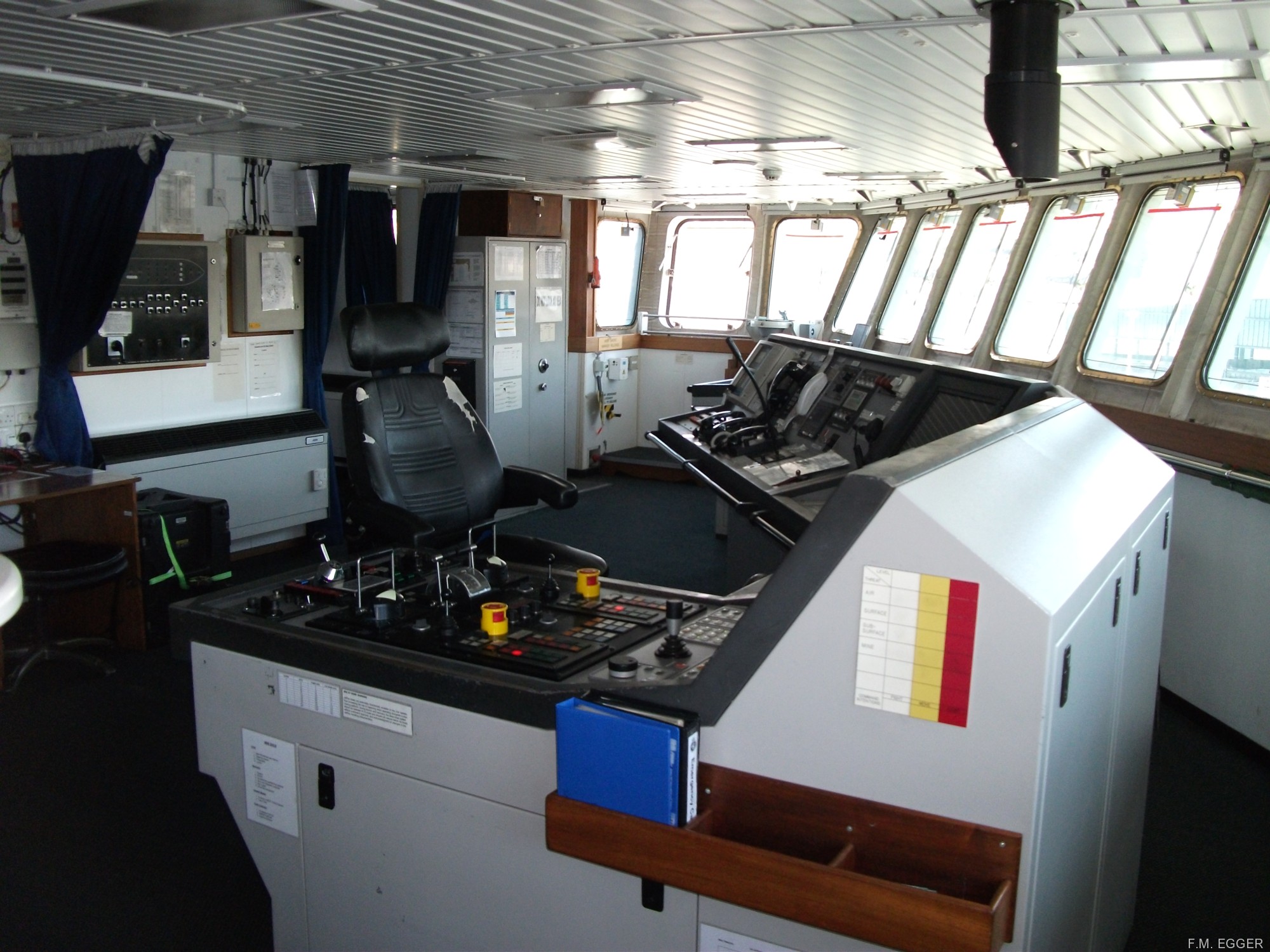 hms enterprise h-88 hydrographic oceanographic survey vessel royal navy nato snmcmg-2 trieste 19