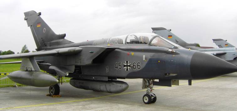 German Air Force Tornado IDS (45+66). AG 51 - Aufklärungsgeschwader 51. Erding Open Day 2006.