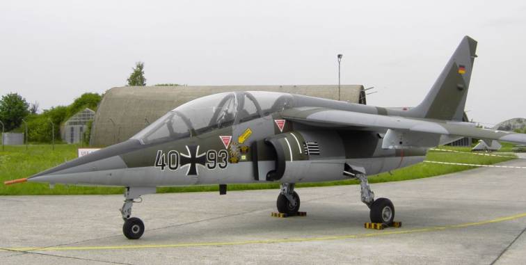 German Air Force Alpha Jet A (40+93) - JaboG 49. Erding Open Day 2006.