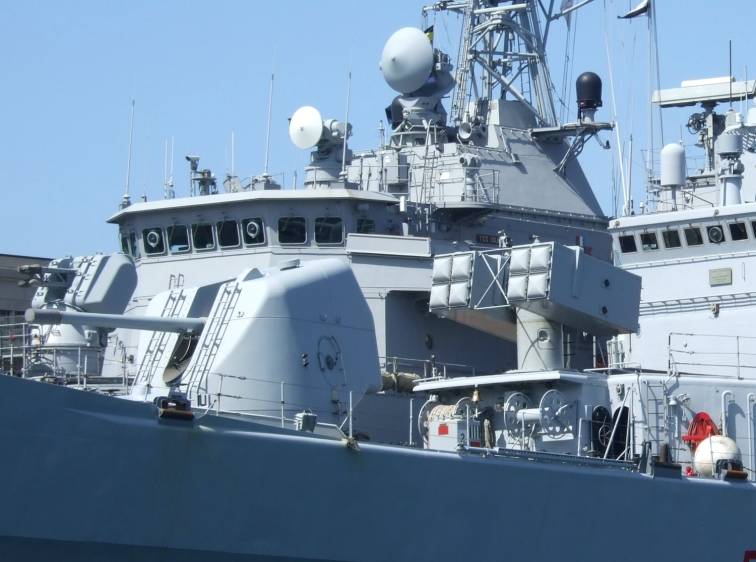 TCG Salihreis F 246 - ITS Euro F 575 / SNMG-2 - Trieste, Italy - April 2008