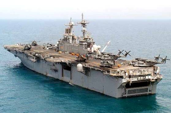 USS Kearsarge LHD 3 - Amphibious Assault Ship - US Navy