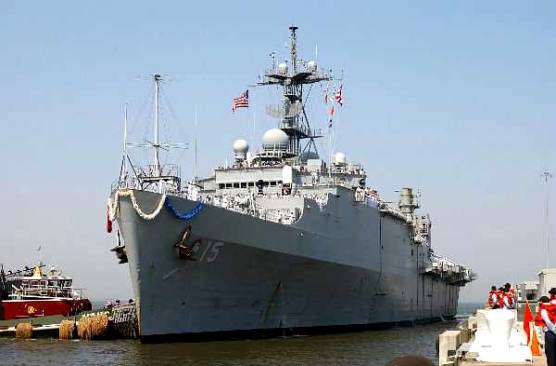 USS Ponce LPD 15 - Amphibious Landing Ship - US Navy