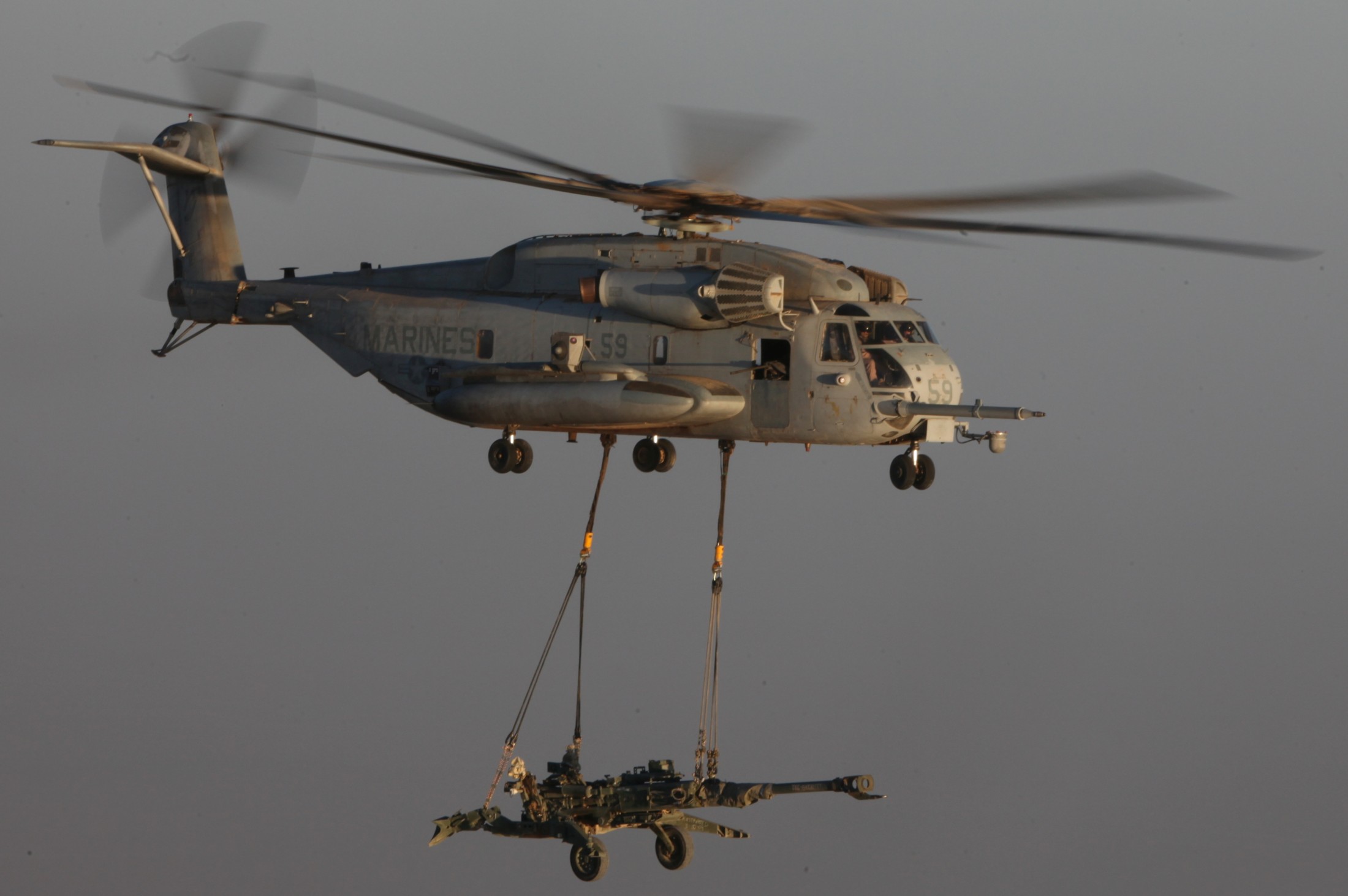 hmh-361 flying tigers marine heavy helicopter squadron usmc sikorsky ch-53e super stallion 02