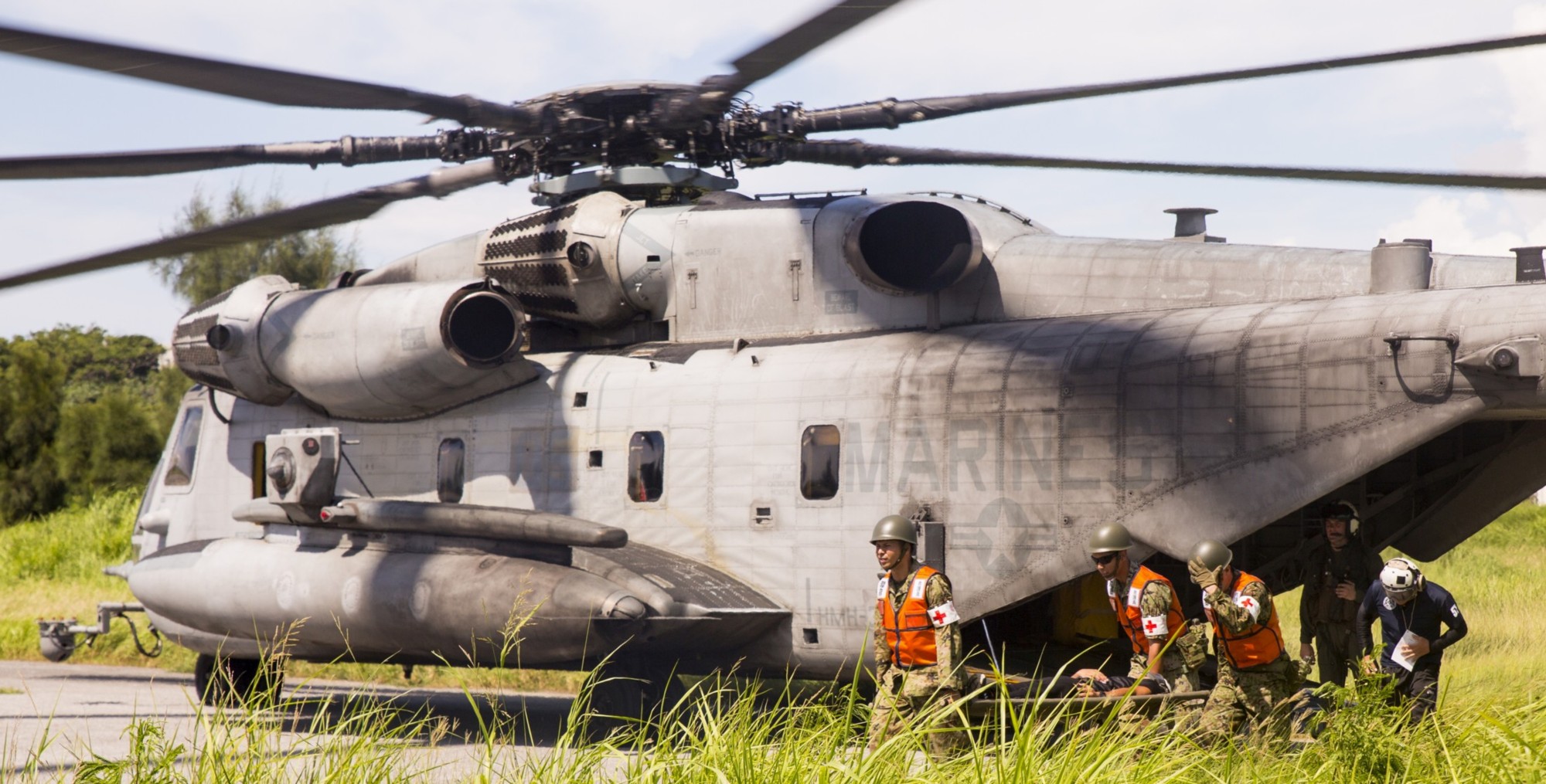hmh-361 flying tigers marine heavy helicopter squadron usmc sikorsky ch-53e super stallion 19