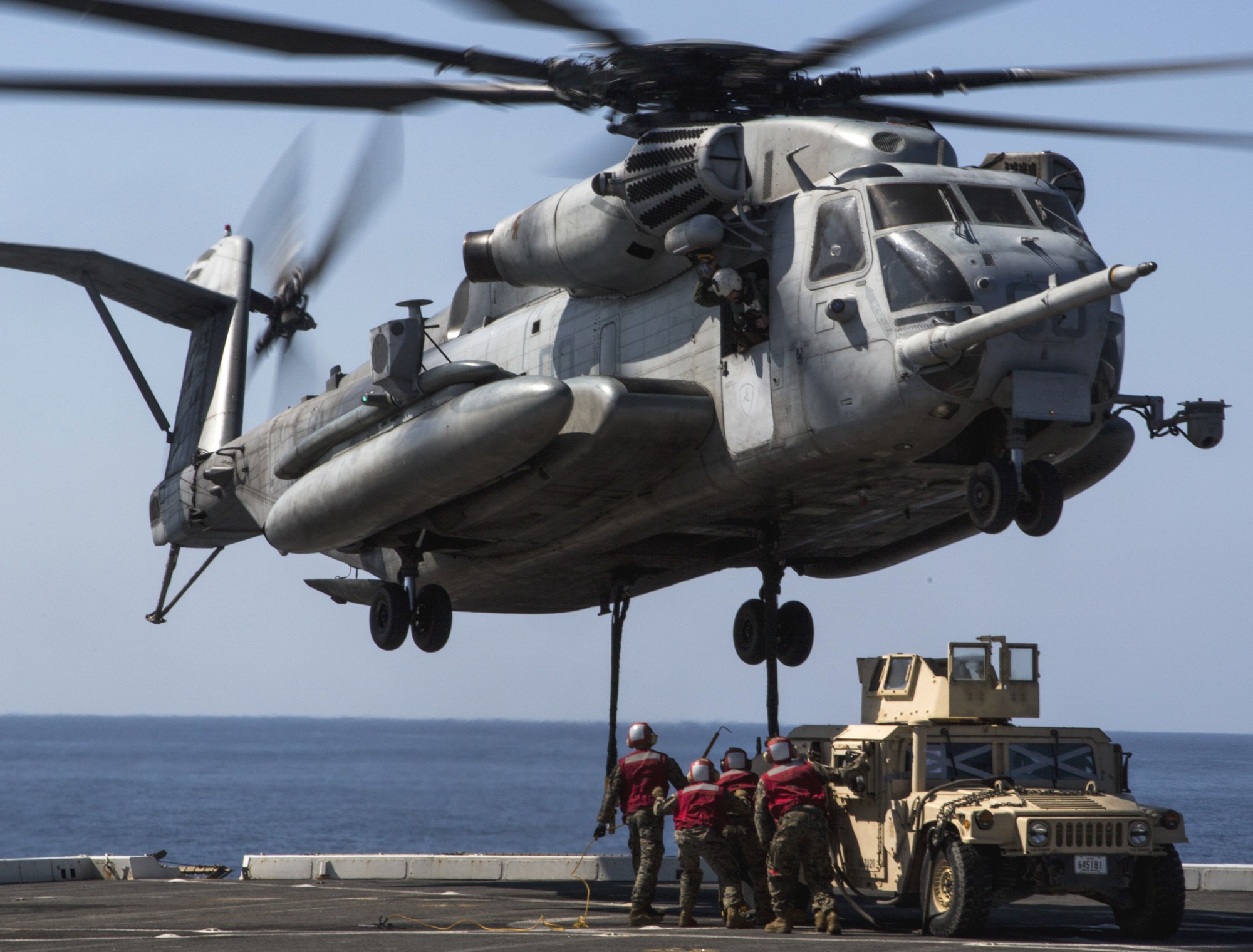 hmh-361 flying tigers marine heavy helicopter squadron usmc sikorsky ch-53e super stallion 21