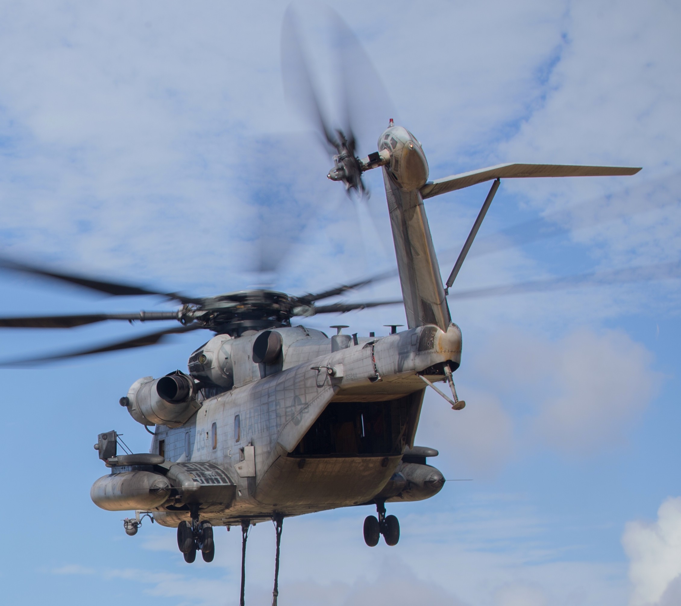 hmh-361 flying tigers marine heavy helicopter squadron usmc sikorsky ch-53e super stallion 62 exercise noble fury okinawa