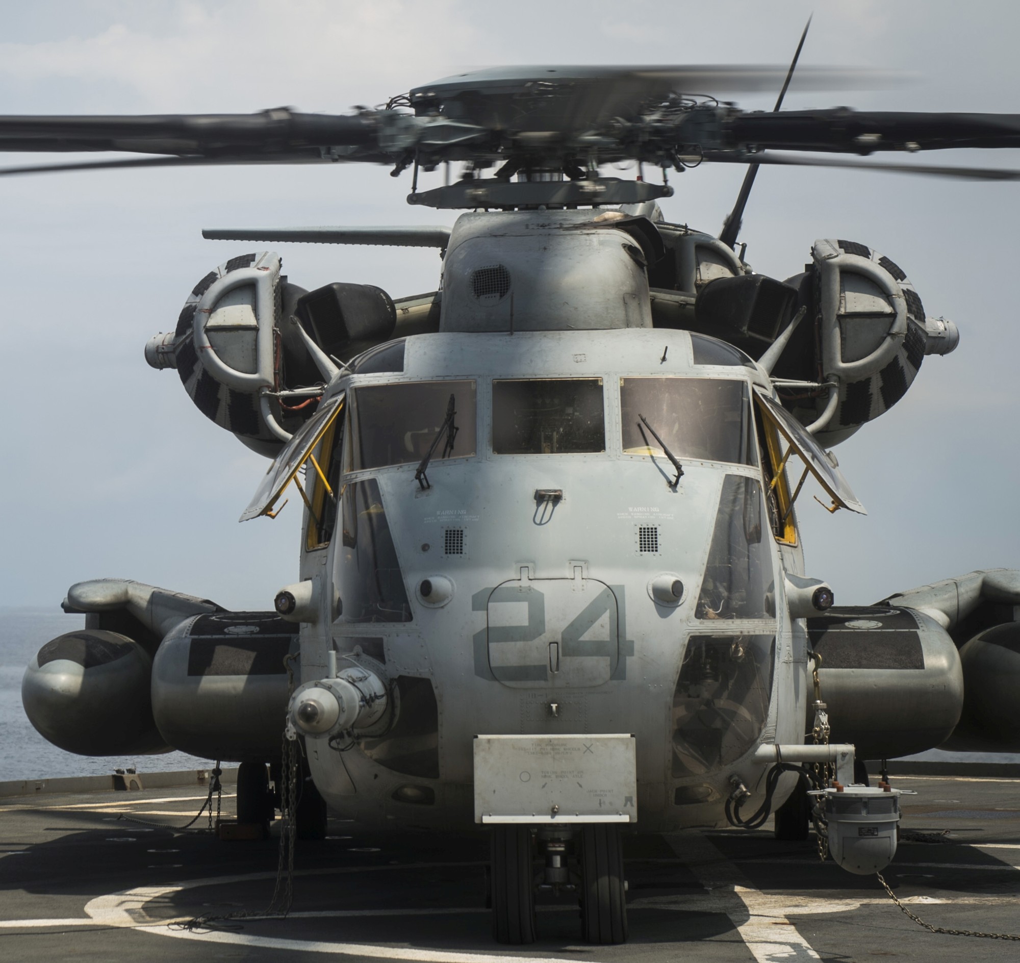 hmh-361 flying tigers marine heavy helicopter squadron usmc sikorsky ch-53e super stallion 89 vmm-262 rein